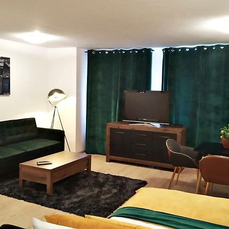 지엘로나구라 Downtown Studio 아파트 외부 사진